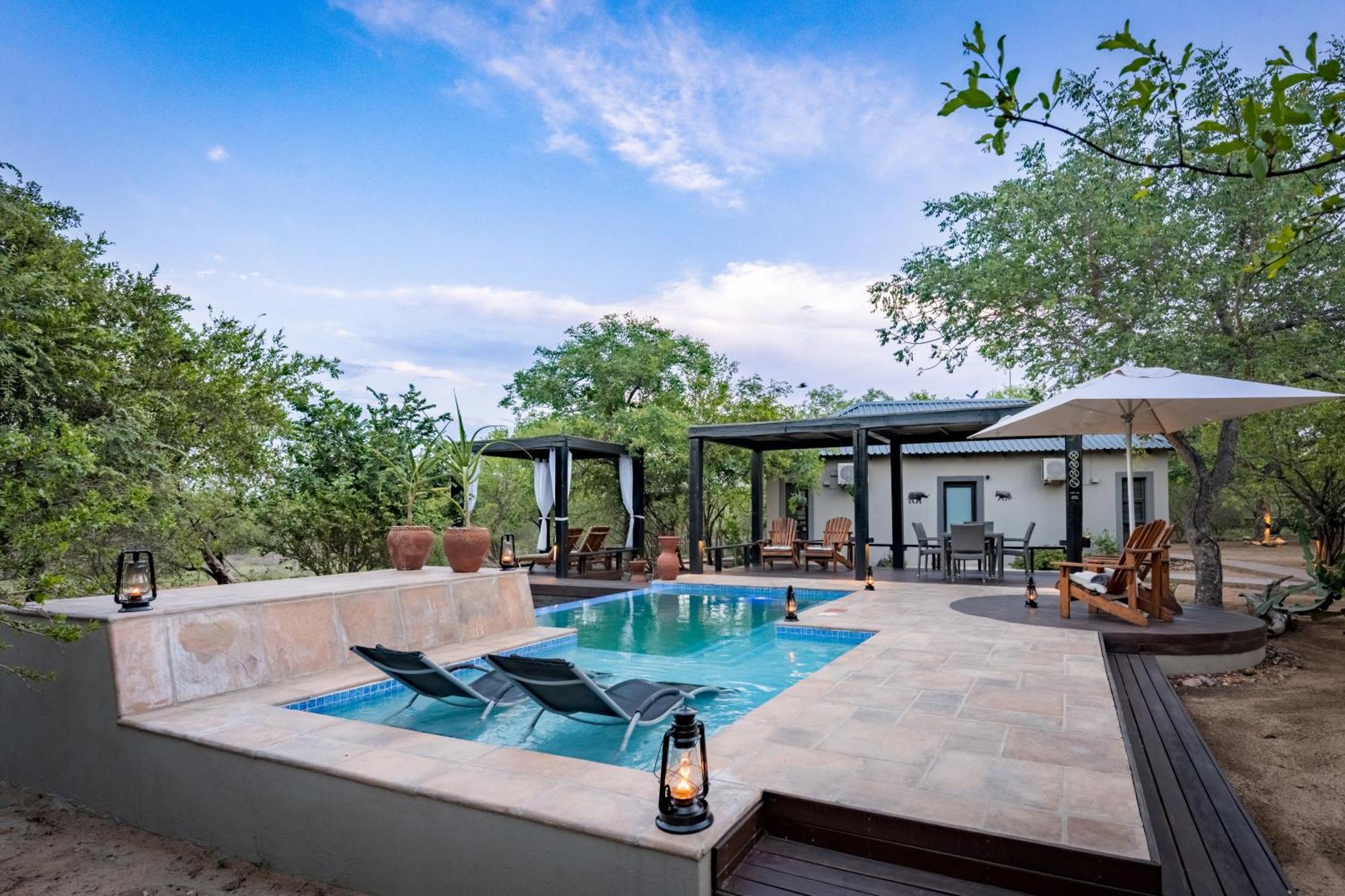 THE BAOBAB BUSH LODGE, no self catering, tv in lapa Hoedspruit Exterior foto