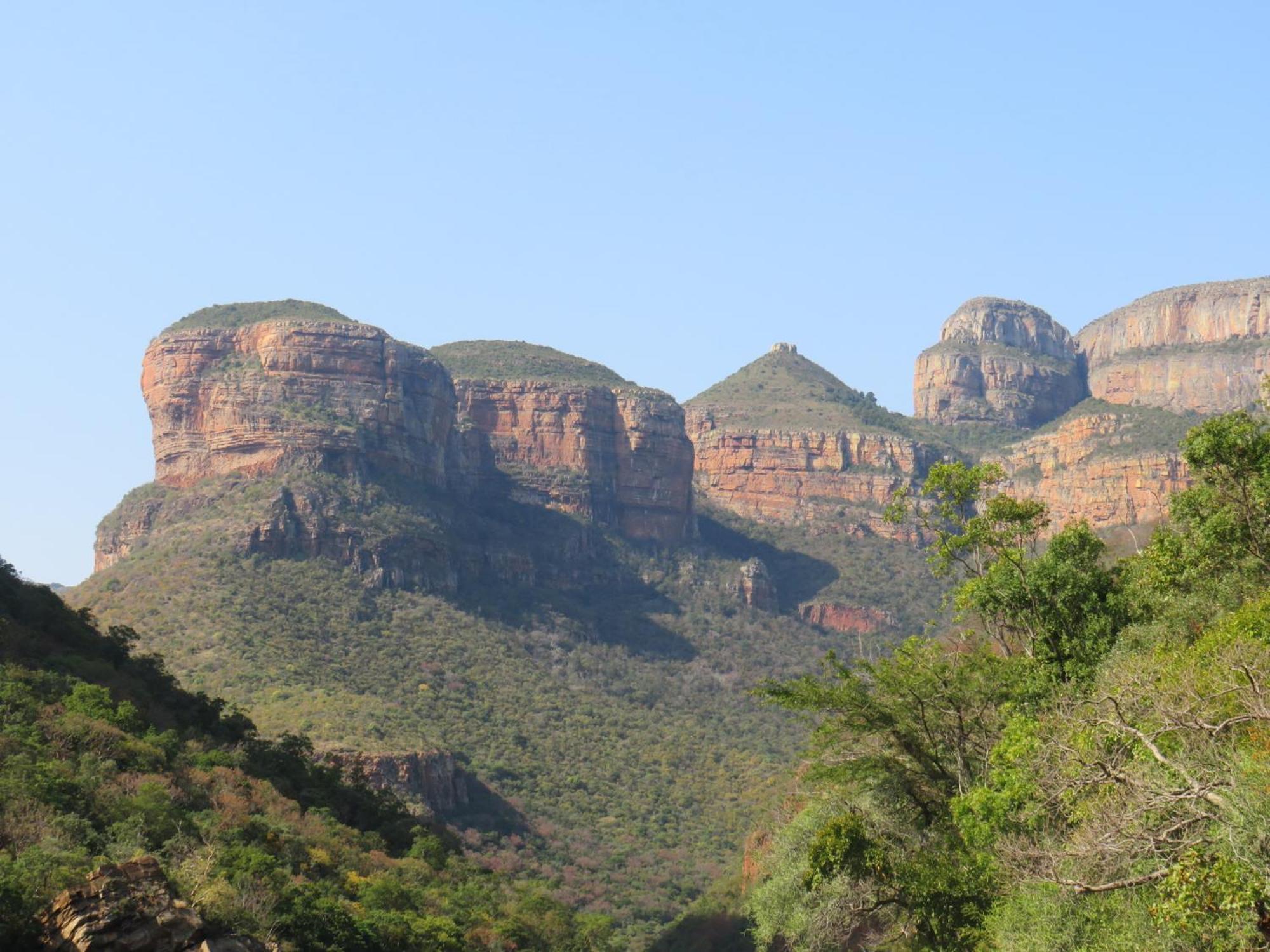 THE BAOBAB BUSH LODGE, no self catering, tv in lapa Hoedspruit Exterior foto