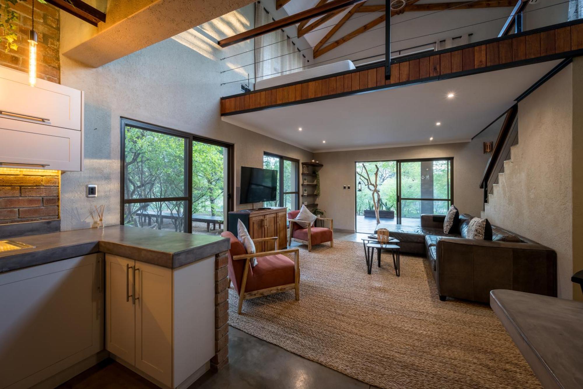 THE BAOBAB BUSH LODGE, no self catering, tv in lapa Hoedspruit Exterior foto